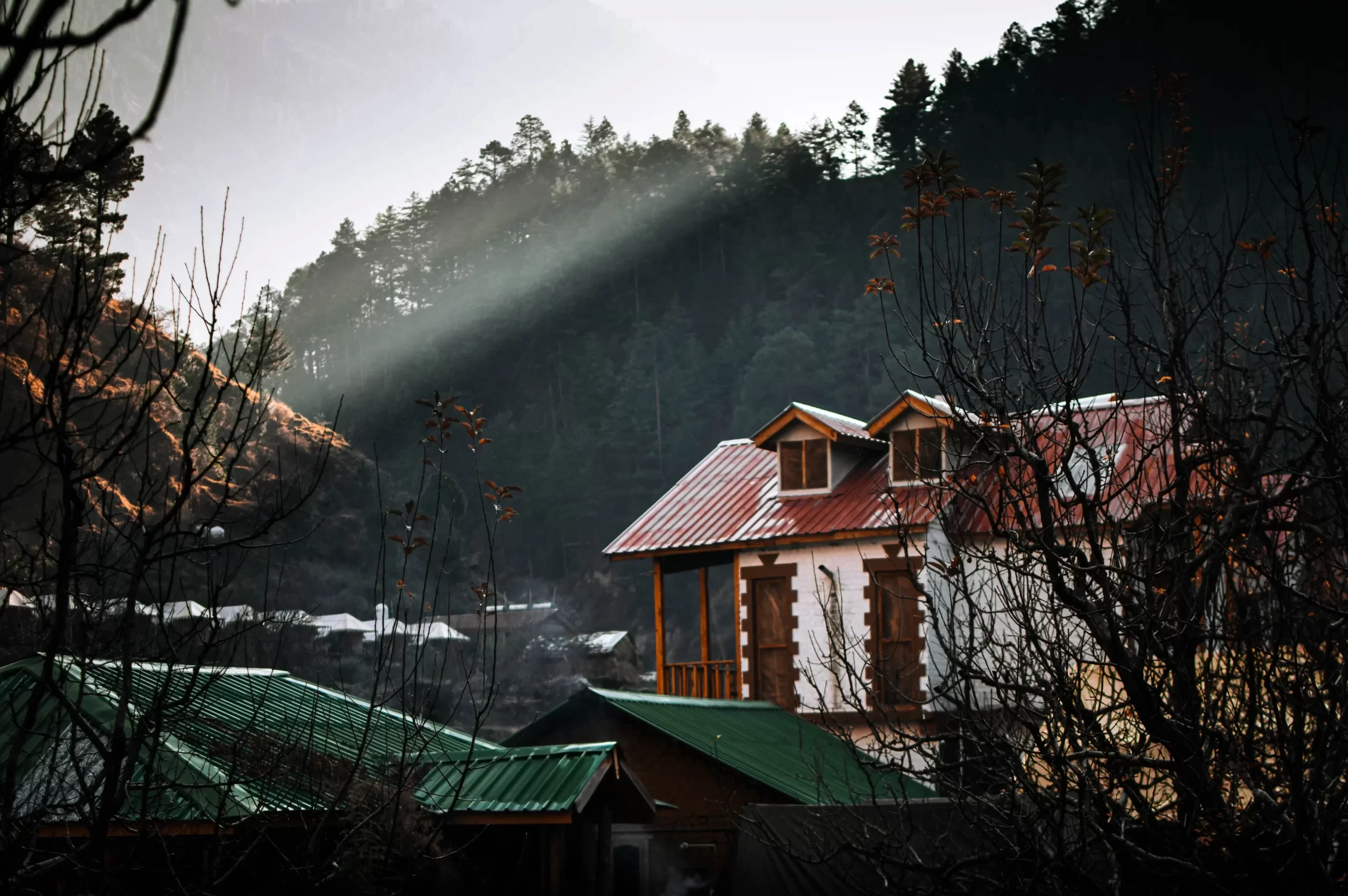 Tirthan Valley Himalayan